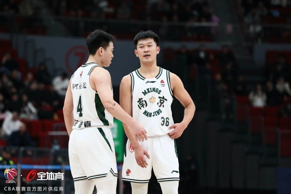 关于赛后山东男篮调整名单以备社区盾，遗憾出局环节打磨，气氛紧张，控场能力受关注的信息